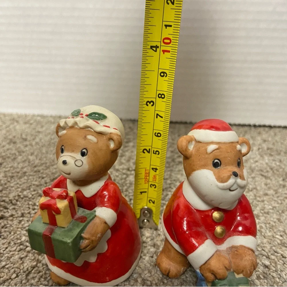 Vintage Christmas Bear Figurines in Red and Green Mrs. And Santa Claus. Set of 2